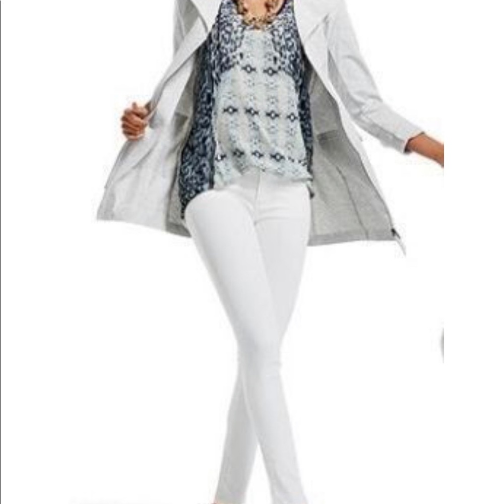 CAbi white curvy skinny, NWT, size 10, style#231